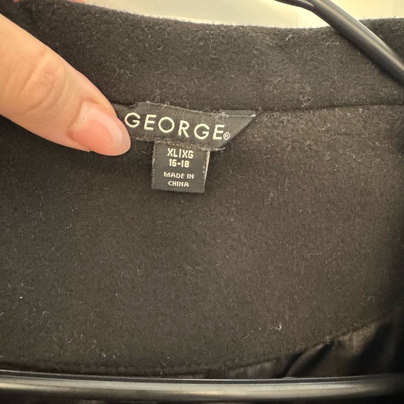 Women's Black Pea Coat Double Breasted Design - Picture 8 of 9